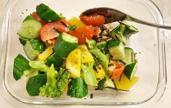 湯を使わない『お茶づけ海苔』の使い方に目からウロコ　「夏はこれだ」