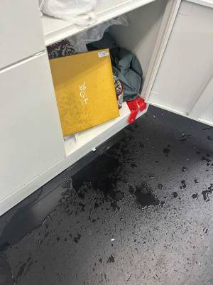 エアコンの水漏れを逆手に？　美大生の発想に２４万『いいね』