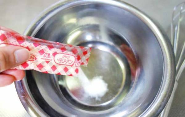 材料２つを混ぜて冷蔵庫へ　２時間後…「プルン！」「高級和菓子みたい」