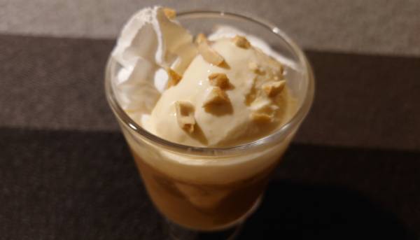 カフェラテにアレを混ぜると…　まさかのふるふる食感に「これは贅沢」