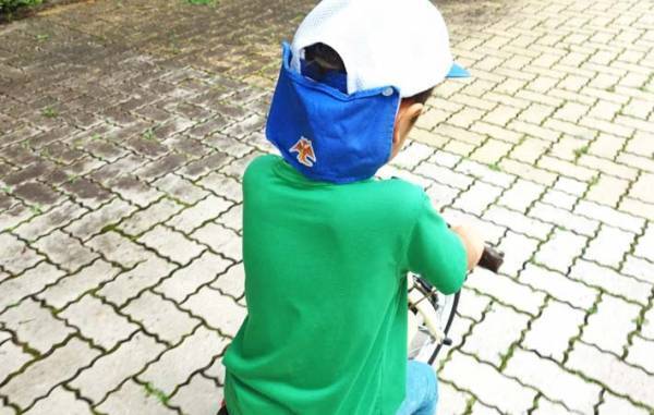 虫よけスプレーかけるのは面倒！　１００均で見つけたのは…