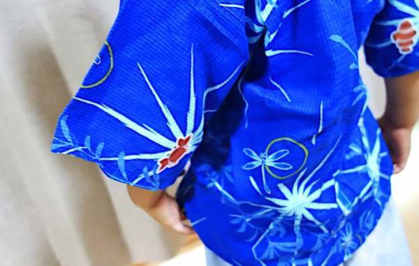 虫よけスプレーかけるのは面倒！　１００均で見つけたのは…