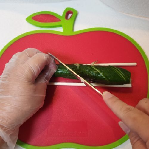 浅漬けは「こう切ると染み込みます」　切り方に「ほんとだ」「今度からこれ」