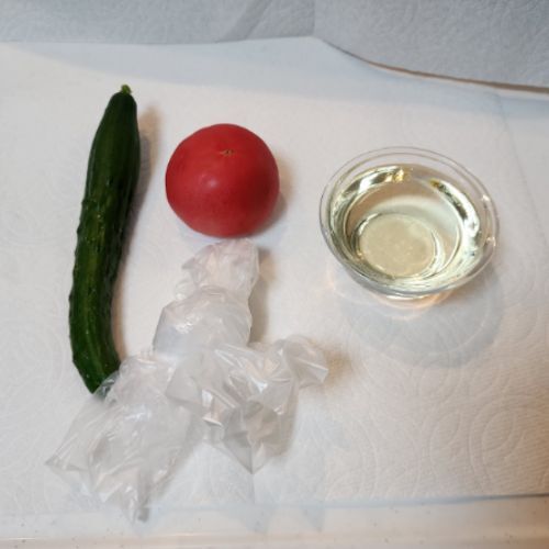 浅漬けは「こう切ると染み込みます」　切り方に「ほんとだ」「今度からこれ」