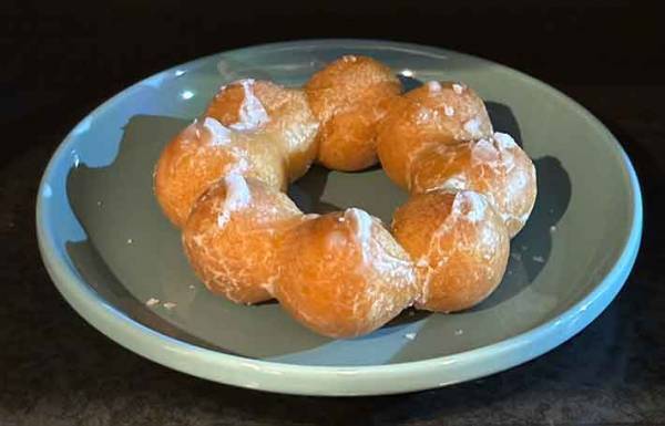 温めた『ポン・デ・リング』が？　驚きのレシピで「ほぼ○○に」