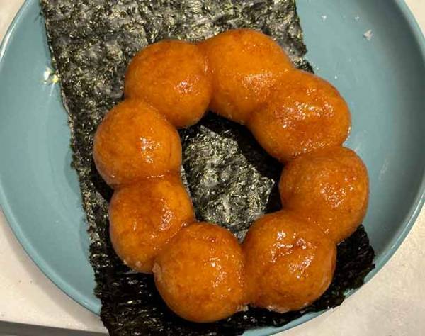 温めた『ポン・デ・リング』が？　驚きのレシピで「ほぼ○○に」