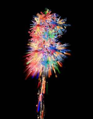 『打ち上げ花火』の写真に、多くの人が「だまされた」理由が…？