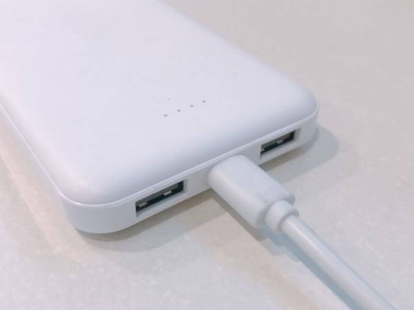 モバイルバッテリー使用時に注意して！　名古屋市消防局の投稿に「ゾッとした」