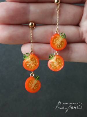 たくさんのトマト、でも実は…　正体に「キュンとした」「みずみずしい」