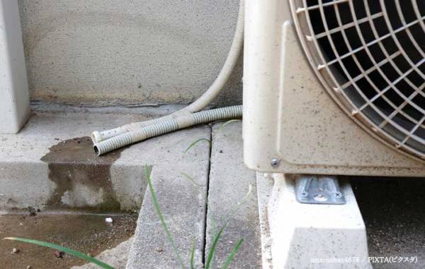 エアコンのドレンホース　企業が教える、ゴミを取り出す方法とは？