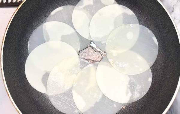 ネットで話題の包まない餃子に「こんな最高の時短ある！？」