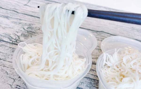 考えた人すごくない？　時間が経ってもそうめんがくっつかない裏ワザ