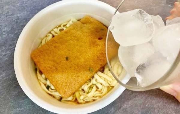 好きなだけ氷を…？　思わぬアレンジに「夏はこれが正解」