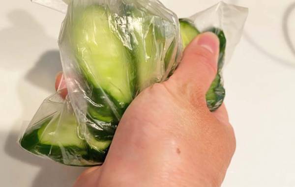 妻「味付けこれだけ」　夫が驚いた『キュウリの簡単おかず』