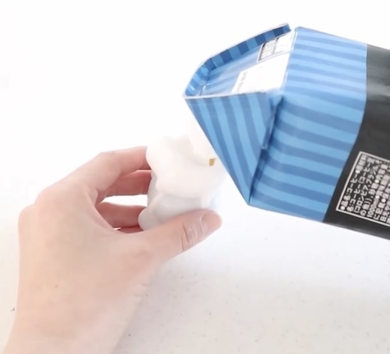 カフェオレにぴったり！　製氷トレーで作る楽々『氷コーヒー』