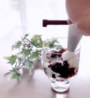 ペットボトルに入れて振ってみて！　完成したものに「夏に最高」「また作る」