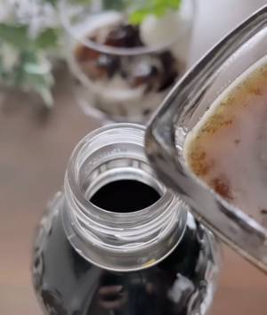 ペットボトルに入れて振ってみて！　完成したものに「夏に最高」「また作る」