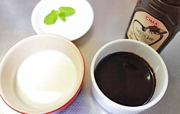 材料２つを混ぜて冷凍庫へ　３時間後…「子供がペロリ」「定番になる」