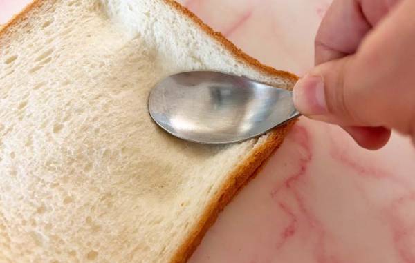 「超簡単なのにめっちゃ使える」　食パンでクロワッサンを作ったら、子供が大絶賛