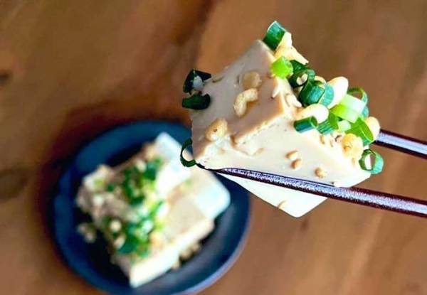 材料たった２つだけ！　豆腐の新しい食べ方に「その発想はなかった」「絶対作る！」