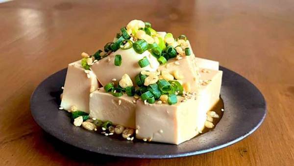 材料たった２つだけ！　豆腐の新しい食べ方に「その発想はなかった」「絶対作る！」