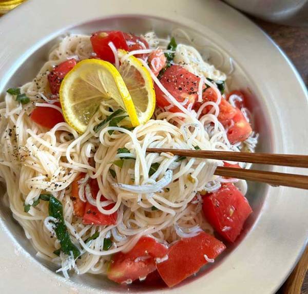 箸が止まらない旨さ　秒でなくなる、トマトとそうめんのレシピがこちら！