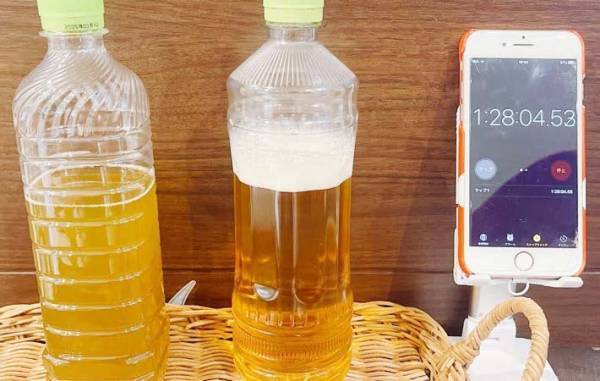 泡だらけのペットボトルのお茶、飲んでもいい？　伊藤園の情報に「そうなんだ！」