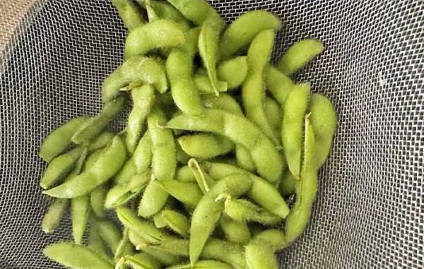 まだ塩ゆでにしてる？　話題の食べ方に「朝から晩まで食べられる」