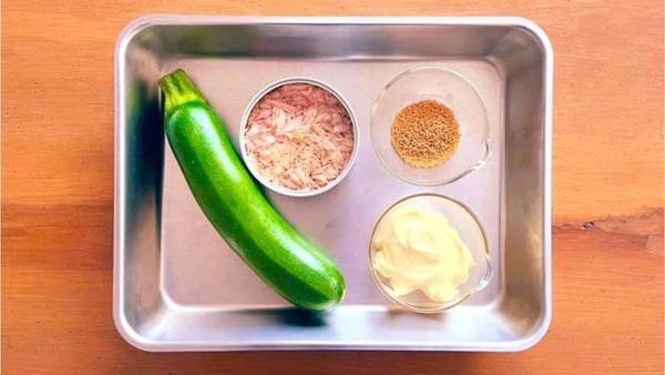 和えるだけで簡単！　ズッキーニの「目からウロコ」な食べ方とは？