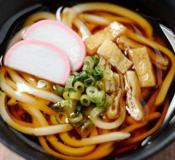 「本物かと思った」「永遠に見ていられる」　食べられそうなうどん、実は？