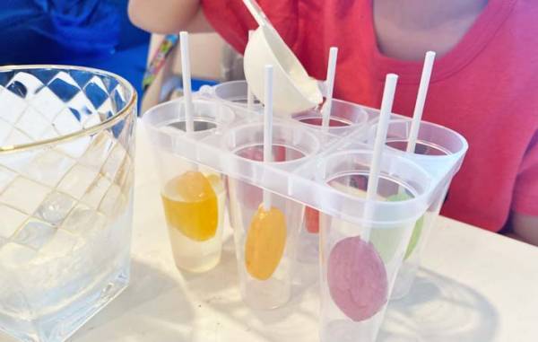 不二家「水と飴だけ！」　材料２つの『簡単おやつ』に５歳児が大喜び