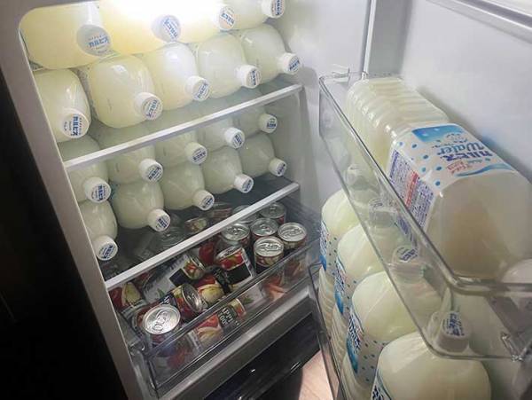 「冷蔵庫本当に終わってる」　写真に「コンビニかよ」「ガチ勢すぎる」