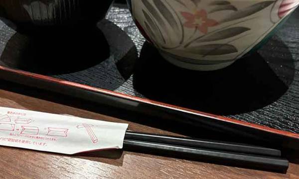 ごはんを注文すると…　飛び込んできた光景に「知らなかった」