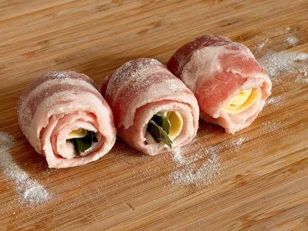 間違いなくウマい…　肉巻きに『必須な具材』は、コレ！