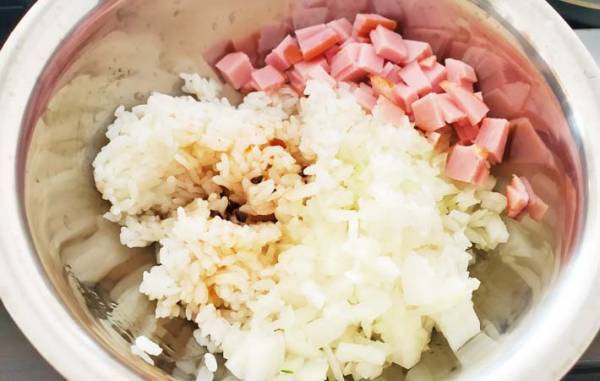 企業が教える『簡単チャーハン』の作り方　食べた子供が「１００点超え！」