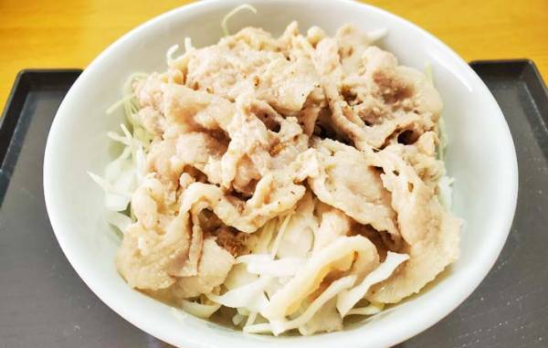 サラダじゃない？　『ごまドレ』の意外な使い道に「つゆだくにしたい！」