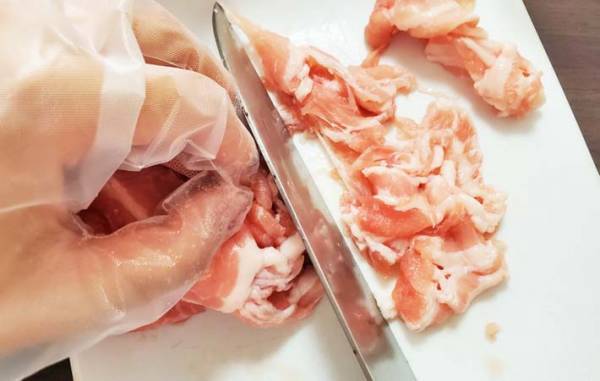 サラダじゃない？　『ごまドレ』の意外な使い道に「つゆだくにしたい！」