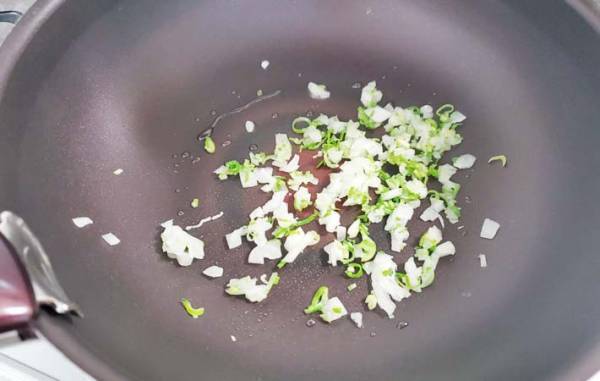 冷蔵庫に眠ってない？　焼き肉のタレの使い道に「子供が大絶賛！」