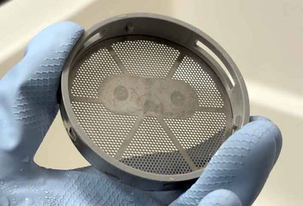 浴槽の循環口って？　企業の情報に「今までおっくうだった」