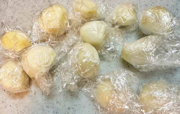 使い切れないニンニク　保存のコツに「もうシワシワにしない！」