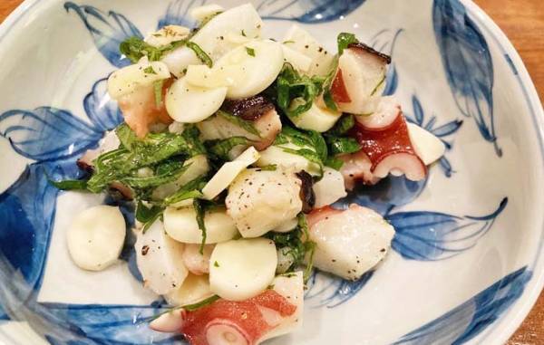 材料４つを切って混ぜると…　料理嫌いが考えたレシピに「やばウマ」「メモした」