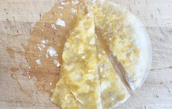 小麦粉不要のクロワッサン　材料に「余ってたから助かる」「簡単！」