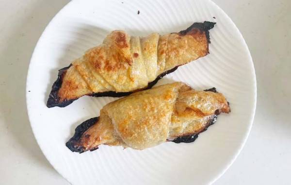 小麦粉不要のクロワッサン　材料に「余ってたから助かる」「簡単！」