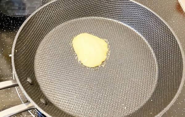 夕飯を簡単に済ませたい女性　『キユーピー』のテクを実践してみた！