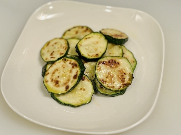 苦味が強いズッキーニは『食べないで』　農水省の注意喚起に「気を付けます」