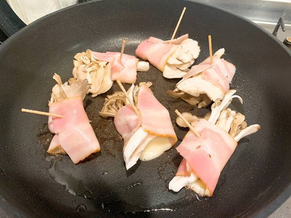 舞茸のベーコンチーズ巻きが絶品！　雪国まいたけの提案に「無限に食べたい」