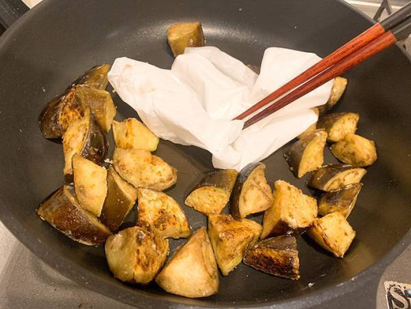 茄子にポン酢しょうゆとバター？　企業の提案に「お米何杯でもいける」