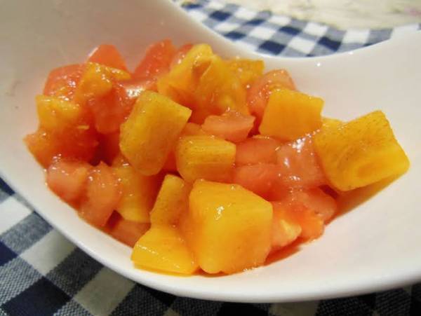 旬の柿はどう食べるといい？　農家の回答「豚肉や生ハムと…」