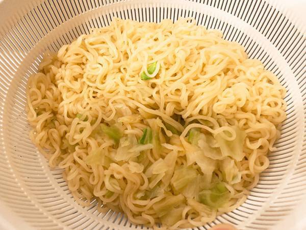 ペヤングは３分待つのではなく…？　アレンジレシピに「この手があったか」