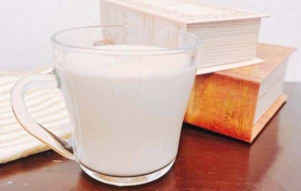 材料２つを混ぜるだけ！　簡単ドリンクがやみつきになるウマさ